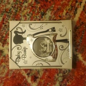 Malden Baby Bump frame brand new in package